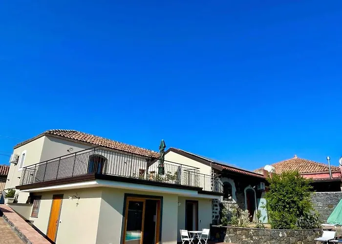 Casa E Cori アチレアーレ